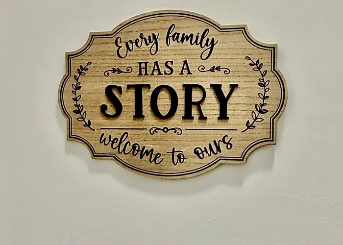 Апартаменты Stylish 1br Executive Bury With Kitchen And Wifi *