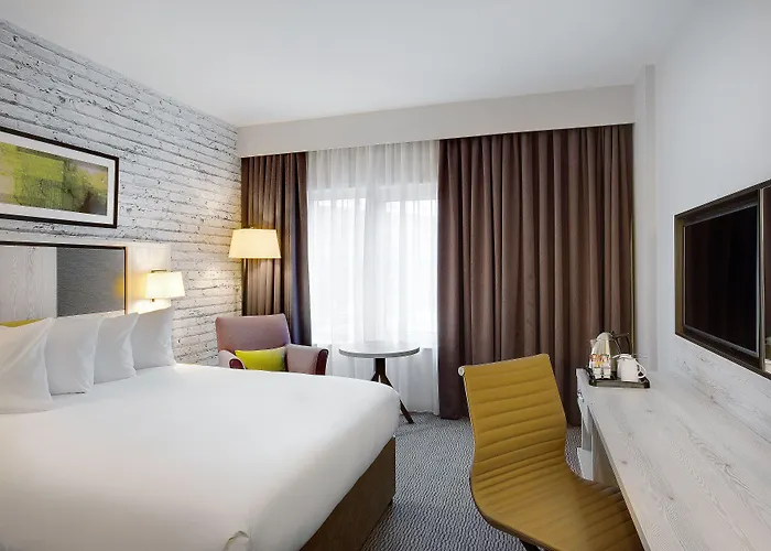 Leonardo 4* Mánchester