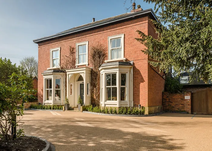 Eleven Didsbury Park Отель 4*