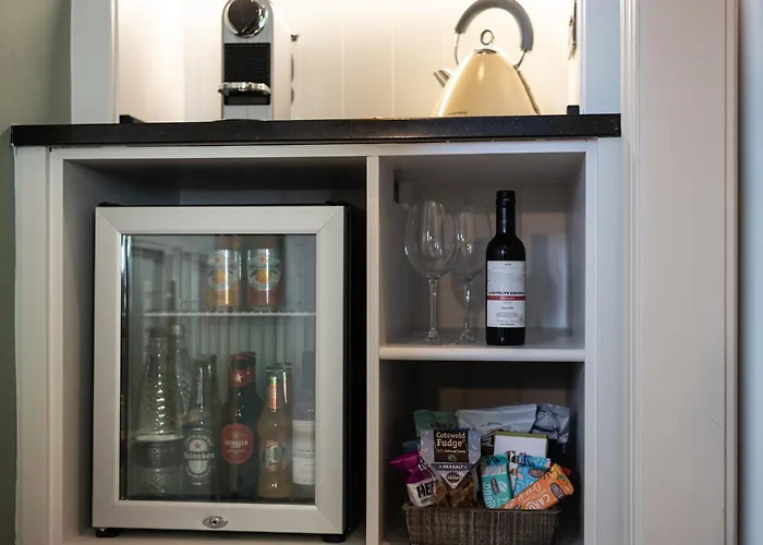 Eleven Didsbury Park Hotel 4*