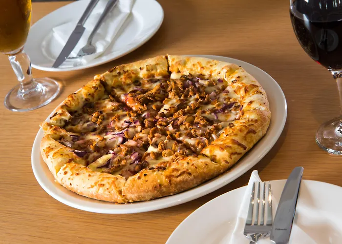 Express East By Ihg Otel