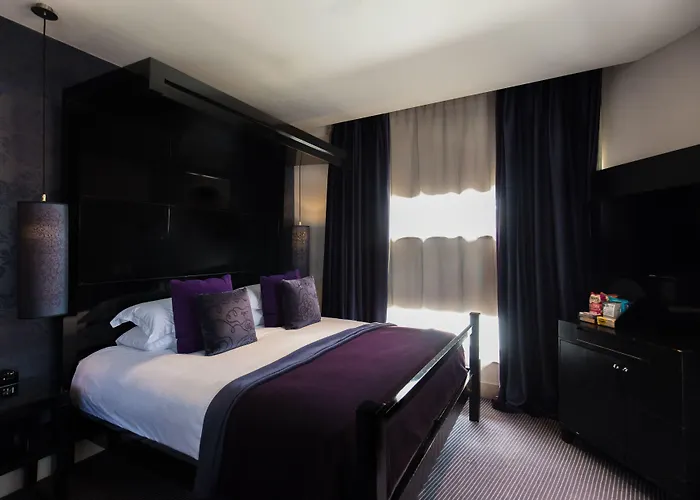 Hotel Malmaison 4*