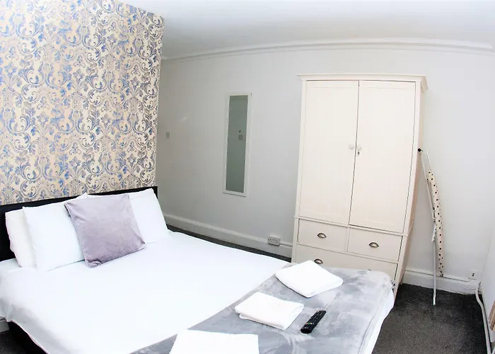 Mitre Centre 호텔 3*