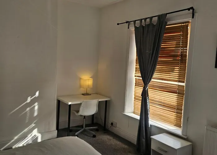 Kwatera prywatna 29 Decent Homes *