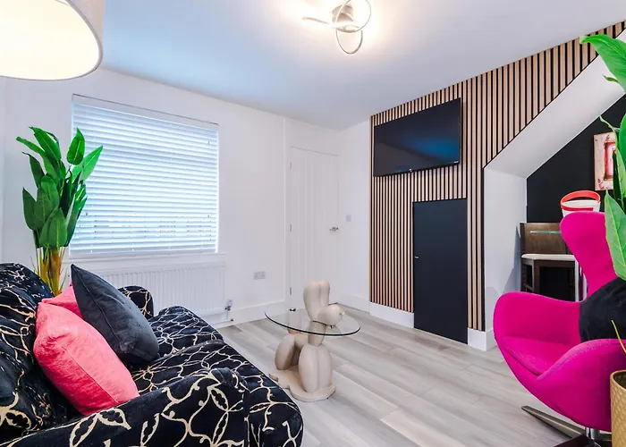 Minutes To The Coop Live Arena & Etihad Stadium - Free Parking With Ev Charger *