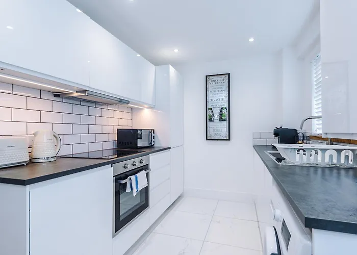 Minutes To The Coop Live Arena & Etihad Stadium - Free Parking With Ev Charger Prázdninový dům *