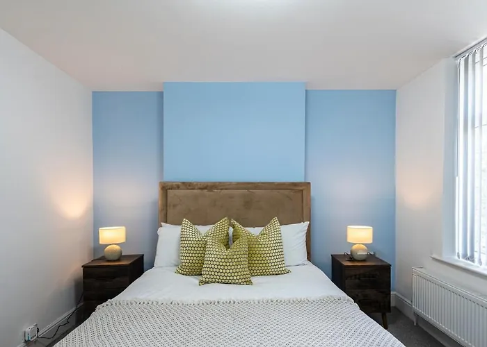 Spacious 3br Family With Big Garden