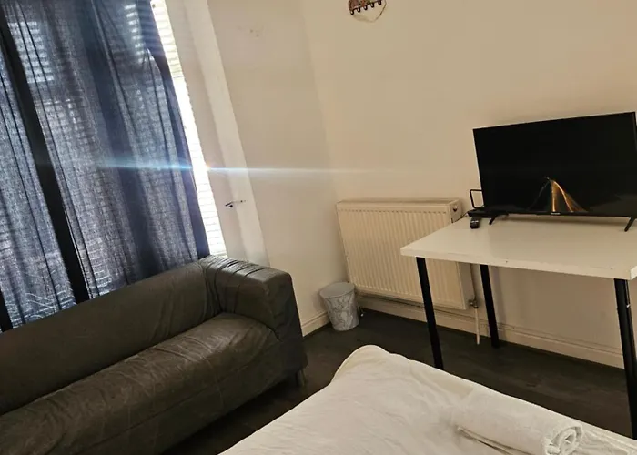 28 Decent Homes 맨체스터