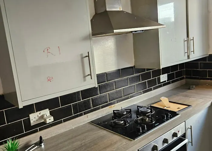 29 Decent Homes 홈스테이 *