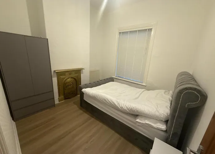 بيت للعطل Cambridge House *