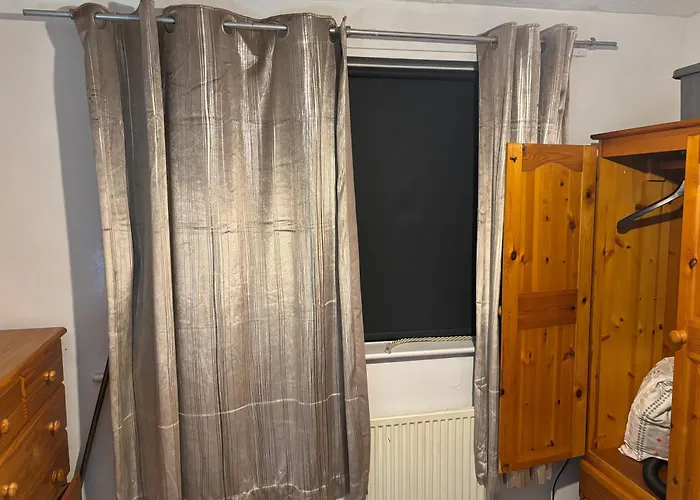 Female&family Single, Double And King Size With Shared Bathroom Habitación en casa particular Mánchester