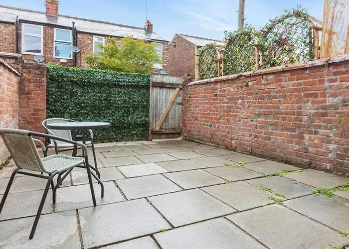 Stylish 3-bedroom 14mins To Co-op Live Arena Holiday home Manchester