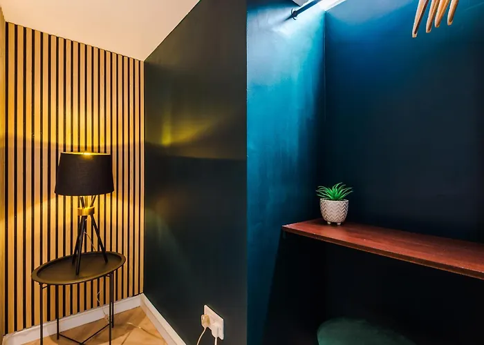 Stunning 5bed 3bath House, Parking, Manchester