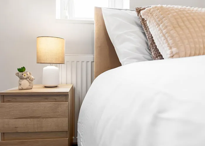 Cosy Stylish 5-bed 3-bath, With Free Wi-fi, Garden And Parking Dom wakacyjny *