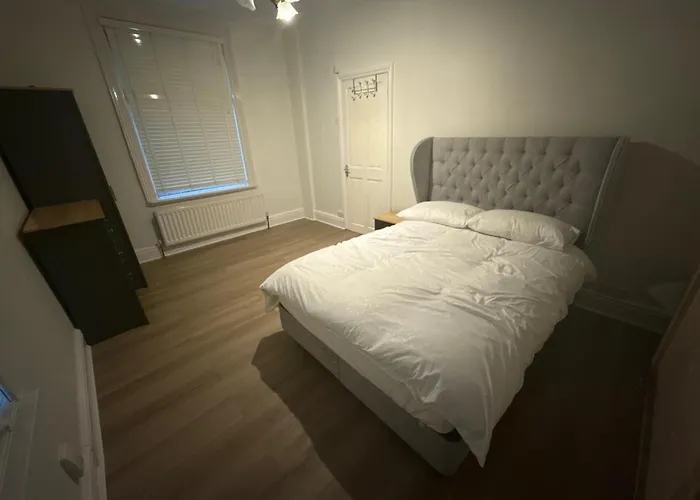 بيت للعطل Cambridge House مانشستر