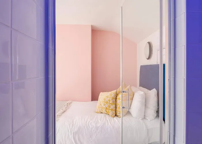 Spacious 3br Family With Big Garden Manchester