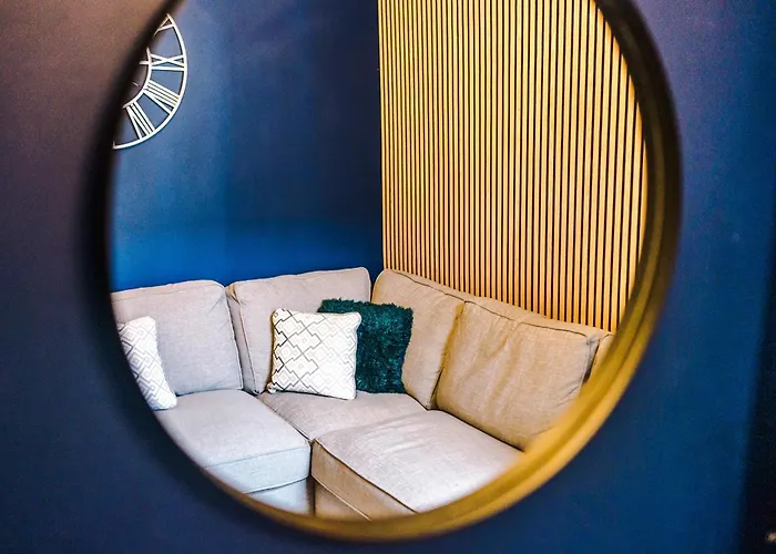 펜션 Stunning 5bed 3bath House, Parking, *