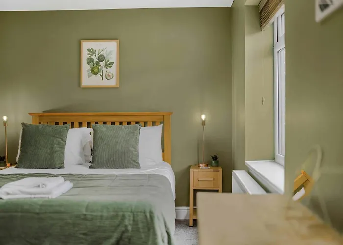 Guestready - Charming Retreat In Trafford