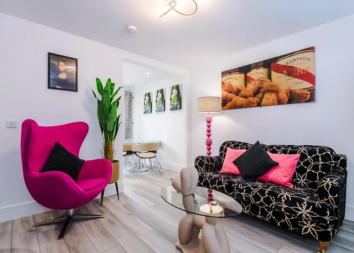 Minutes To The Coop Live Arena & Etihad Stadium - Free Parking With Ev Charger * Manchester