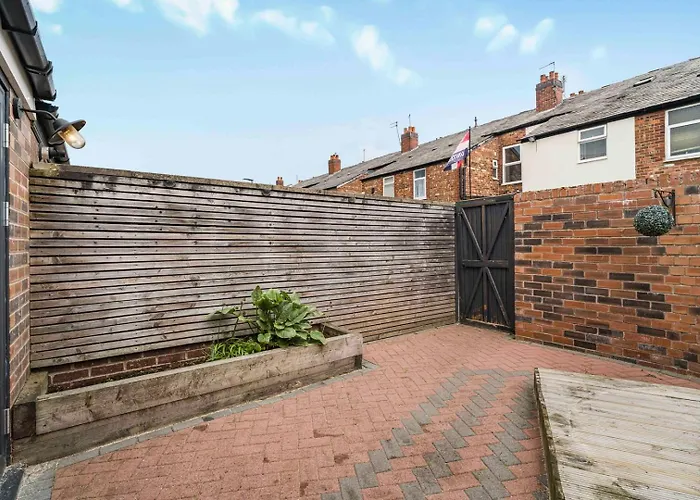 Gæstehus Guestready - Charming Retreat In Trafford 4*