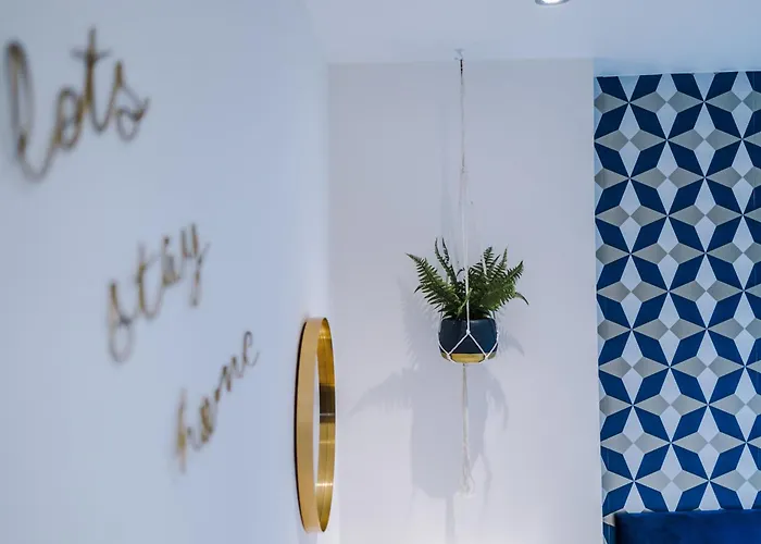 Dom wakacyjny Stunning 5bed 3bath House, Parking, Manchester