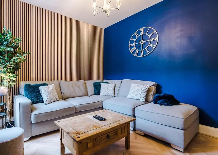 펜션 Stunning 5bed 3bath House, Parking, *