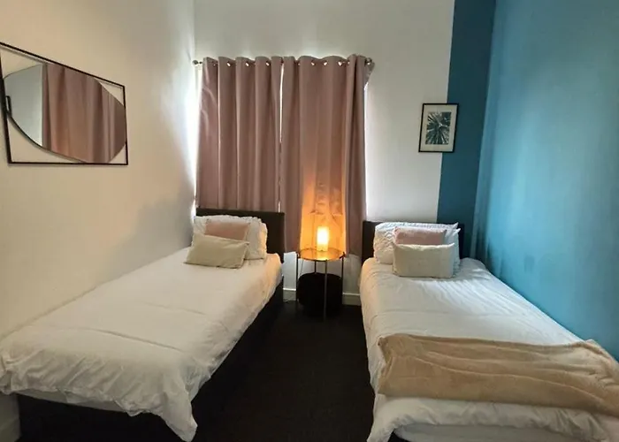 Quay House - Modern In Salford Apartment *