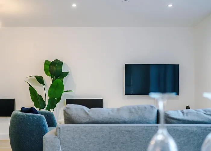 Stylish 1bed Fast Wi-fi Easy Access To 아파트