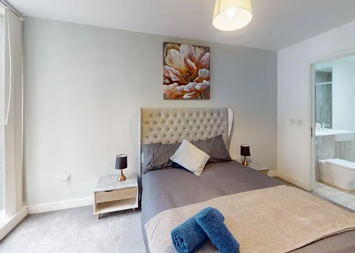 Orbit Modern 2 Bed 2 Bath Centre - Northern Quarter Manchester