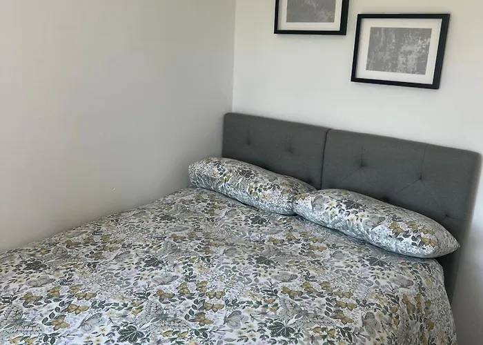 The Cosy Haven - 2 Bedroom House