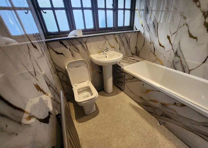 Charming Duplex Free Wifi Old Trafford 아파트 맨체스터