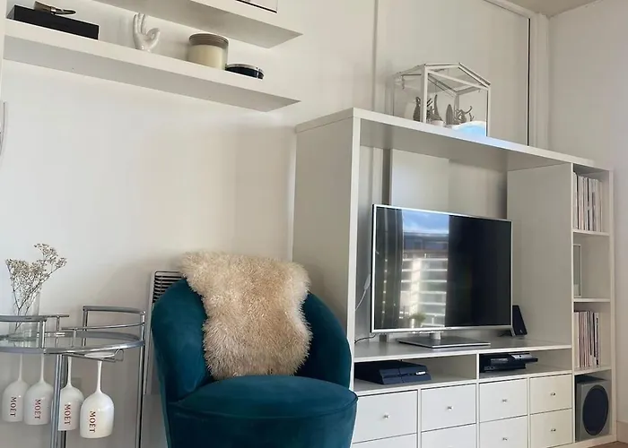 Stunning Centre Flat With A Terrace