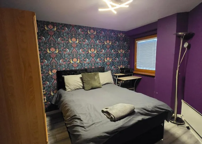 2 Bedroom Centre 아파트