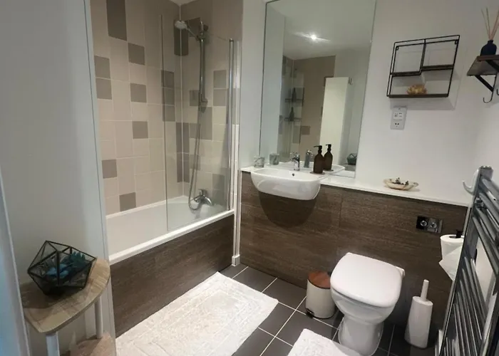 Little Gem מנצ'סטר