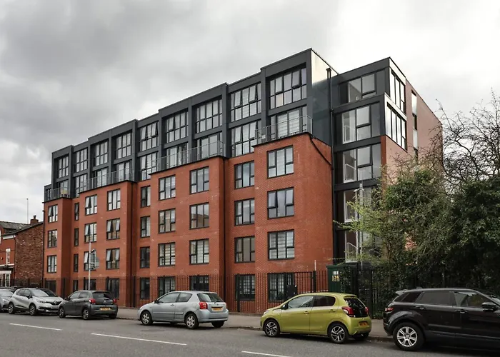 For Students Only - Tatton House In Appartement