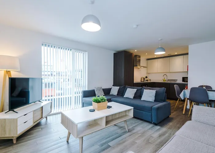 Stylish Two Bedroom With Balcony 아파트 맨체스터