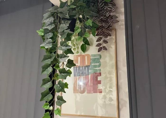 Elegant Near Stadium Free Parking Appartamento