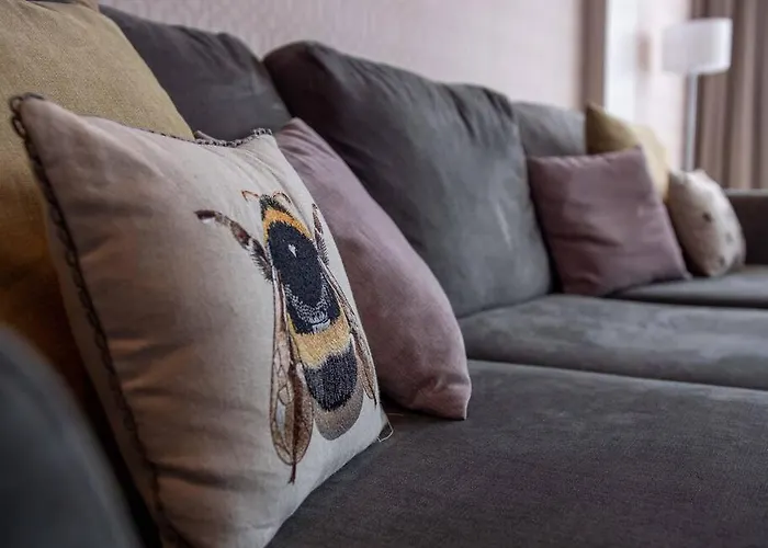 Luxury Centre By Superhost 아파트 *