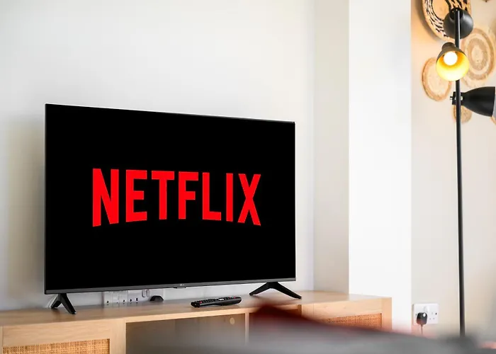 2 Bed Flat With Stunning Views By Superhost Apartmán *