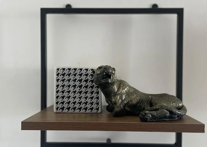 Stunning Centre Flat With A Terrace * 맨체스터