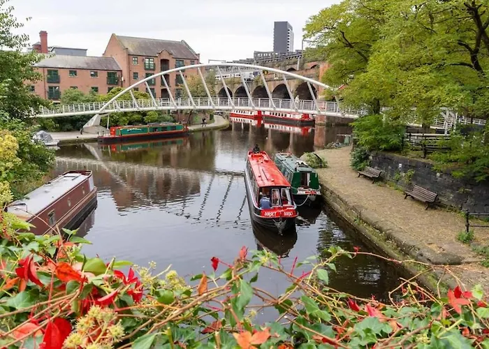 Stunning Centre Flat With A Terrace * Manchester