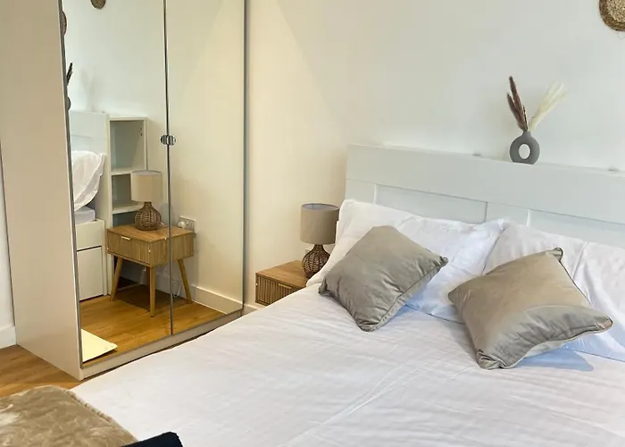 아파트 With - Terrace - Gym- Free Parking- Next To Man Stadium & Centre 맨체스터