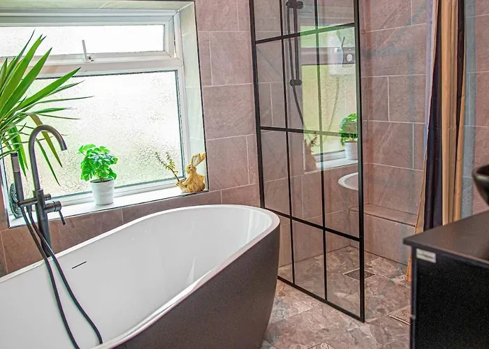 2br In Near Etihad Stadium With Parking Daire Manchester