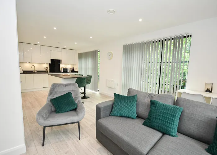 Modern 3br & 2ba With Free Parking, M4 Appartamento Manchester