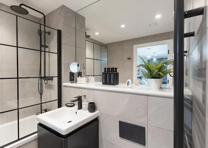 2 Bed Apartment, In The Heart Of Centre! 7 Mins Walk From Piccadilly Station! 아파트 맨체스터