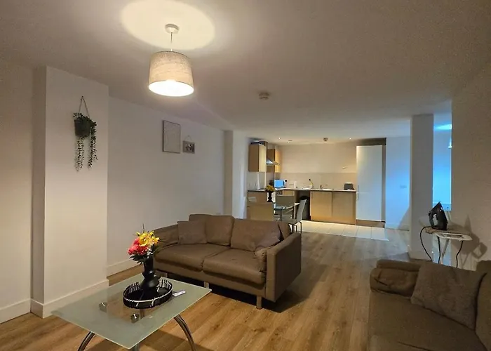 Spacious 2 Bedroom Centre * Manchester