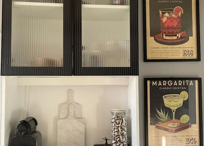 Apartment Stunning Centre Flat With A Terrace *