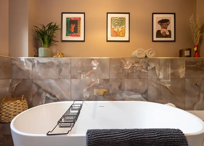 Luxe Life Quirky 2bed Manchester