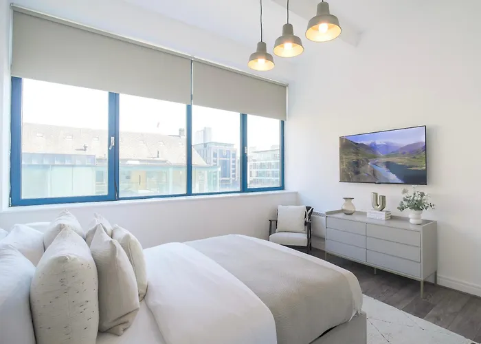 Apartmán Large Centre Stylish And Spacious *