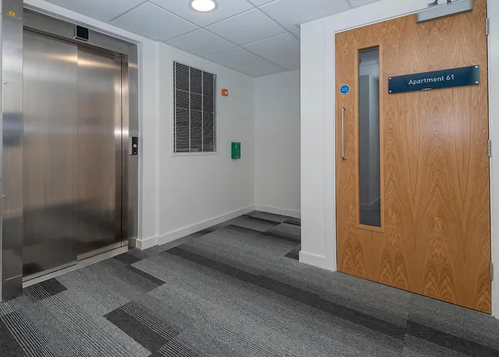 Stylish Two Bedroom With Balcony * Manchester